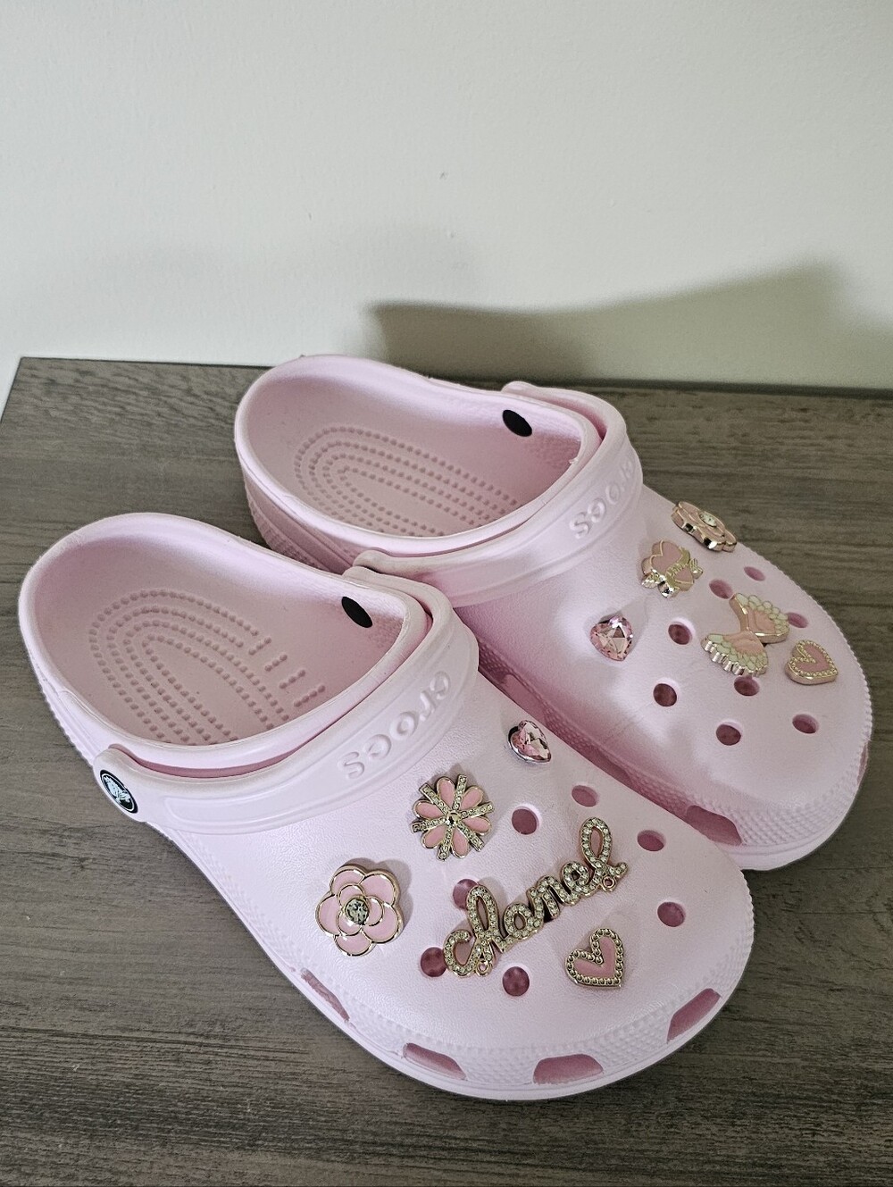 CROCS Kids' Pink Clogs with Gold & Pink Charms Girl Size J 6